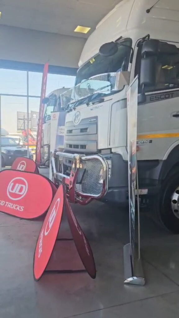 Rosslyn UD Trucks Quester.mp4_snapshot_00.16.745